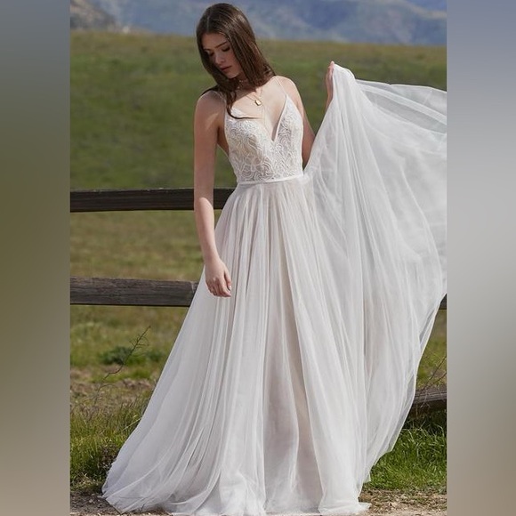 Watters Dresses & Skirts - WILLOWBY by WATTERS Harper Wedding Dress Size 12 Z310